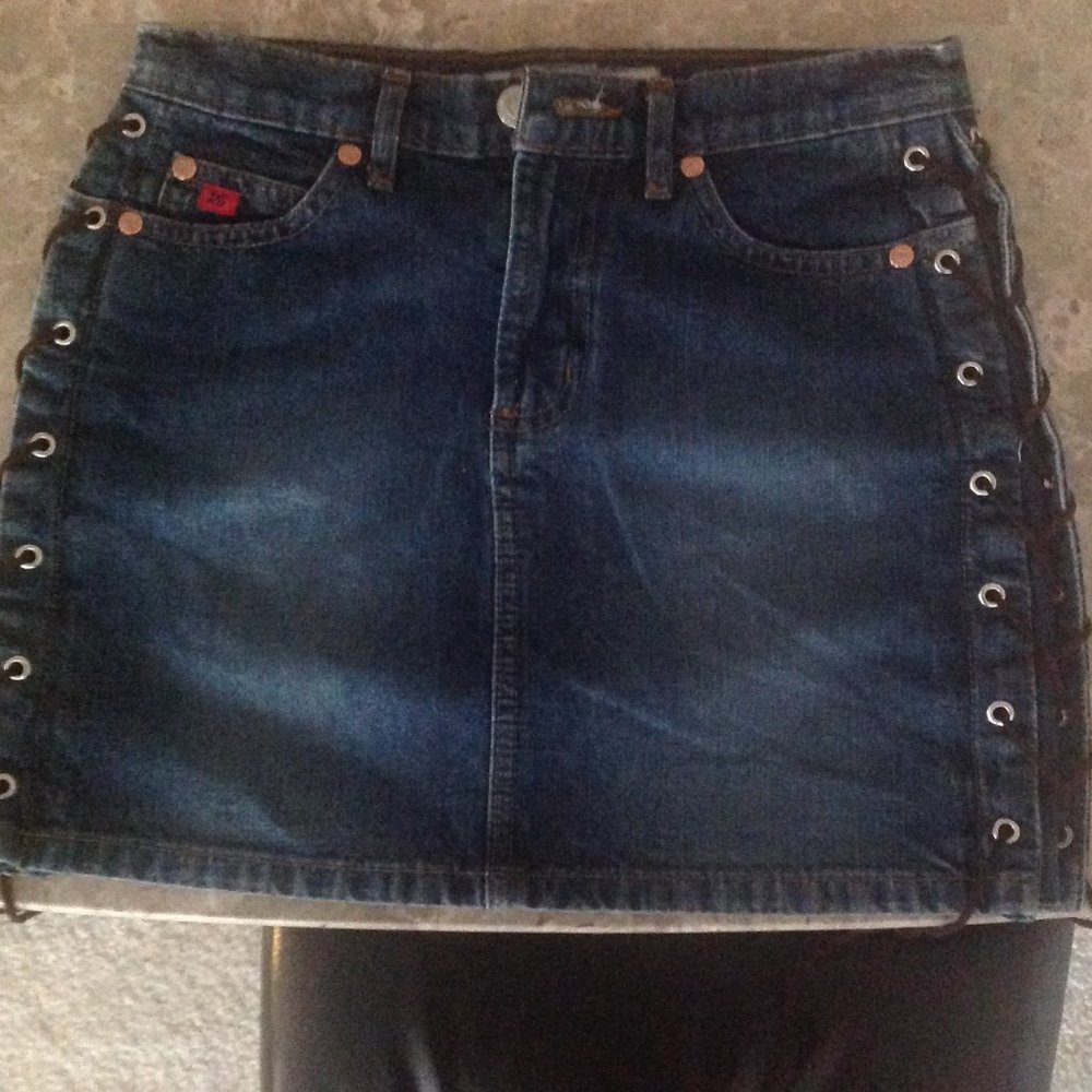 short jean skirt w/ roping